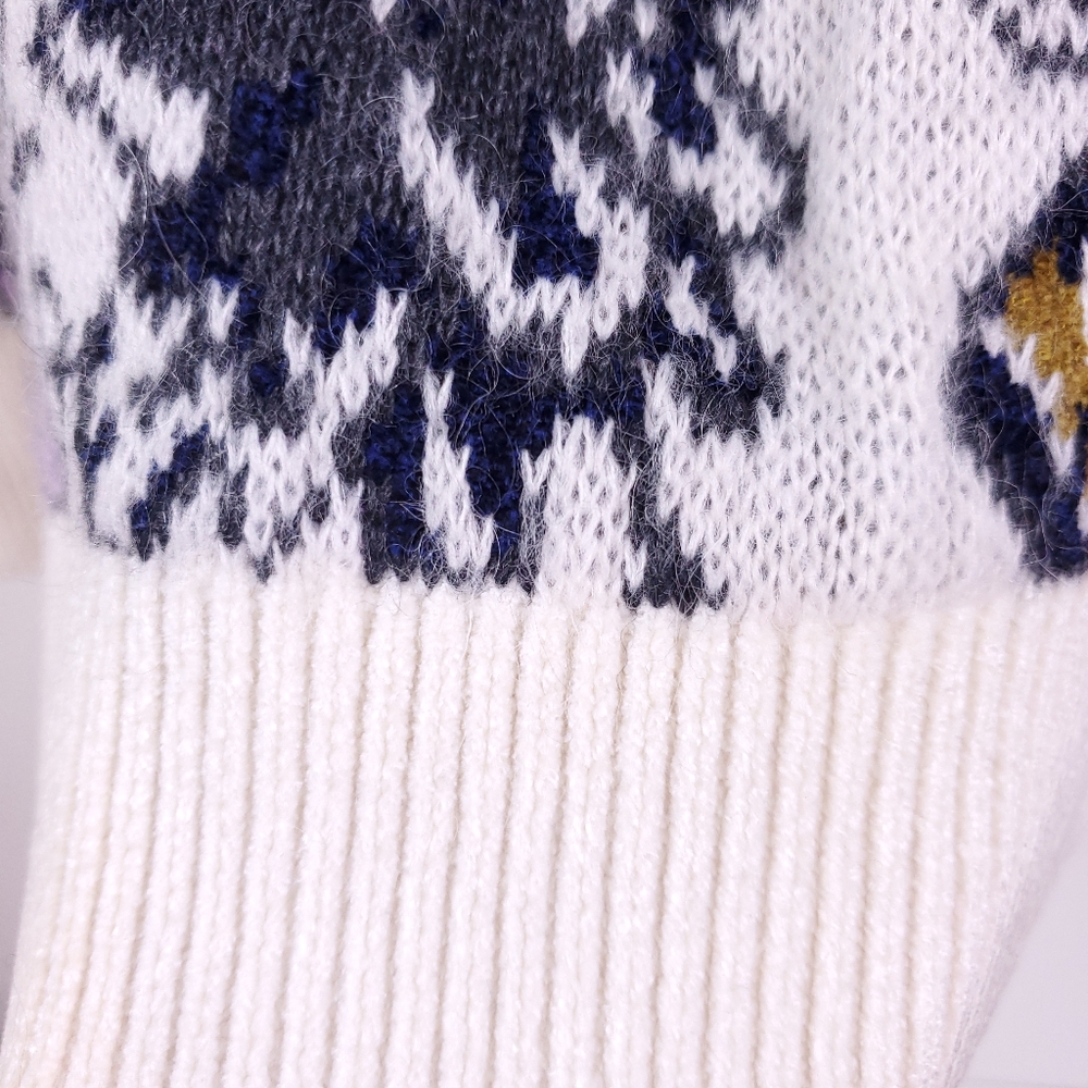 LOFT Painterly Floral Scoup Neck Sweater - Picture 3 of 8